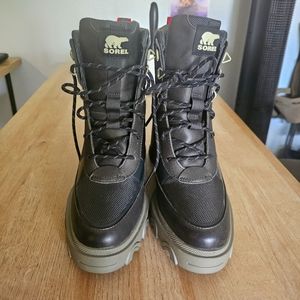 Sorel Brew Heel Laced Boots